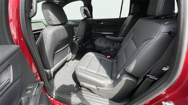 2025 Chevrolet Traverse Vehicle Photo in THOMPSONTOWN, PA 17094-9014