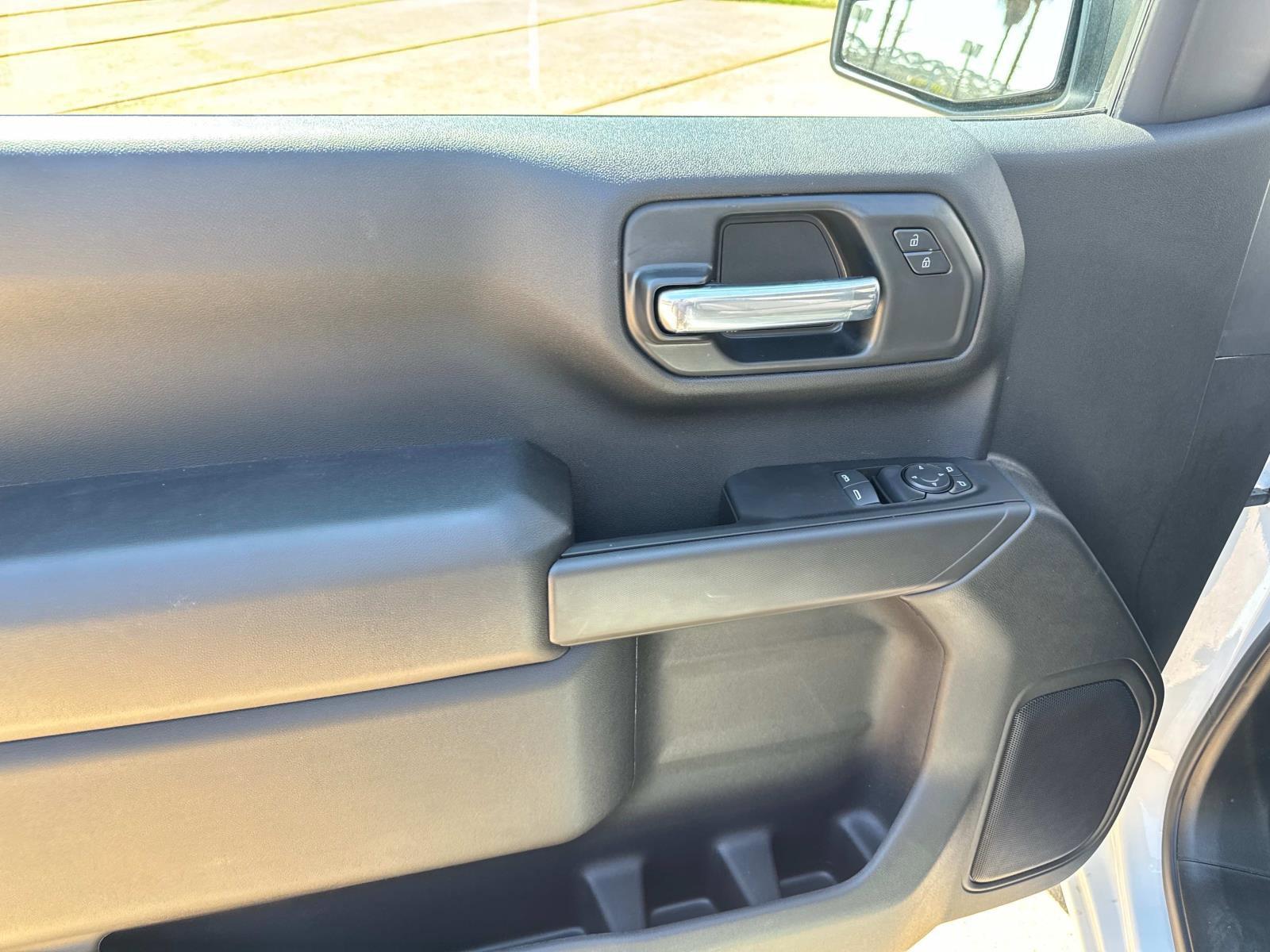 2025 Chevrolet Silverado 1500 Vehicle Photo in LOS ANGELES, CA 90007-3794