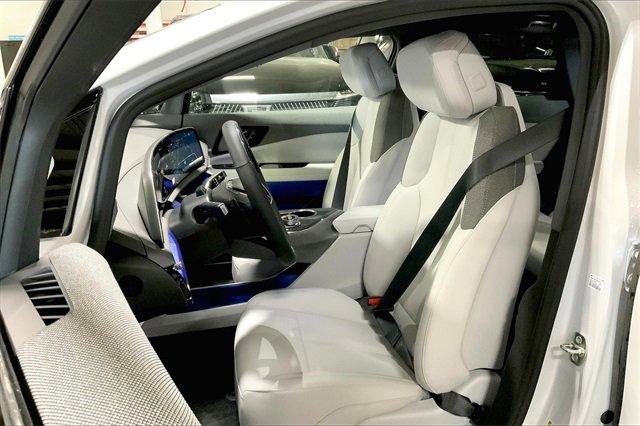 2025 Cadillac OPTIQ Vehicle Photo in KANSAS CITY, MO 64114-4545