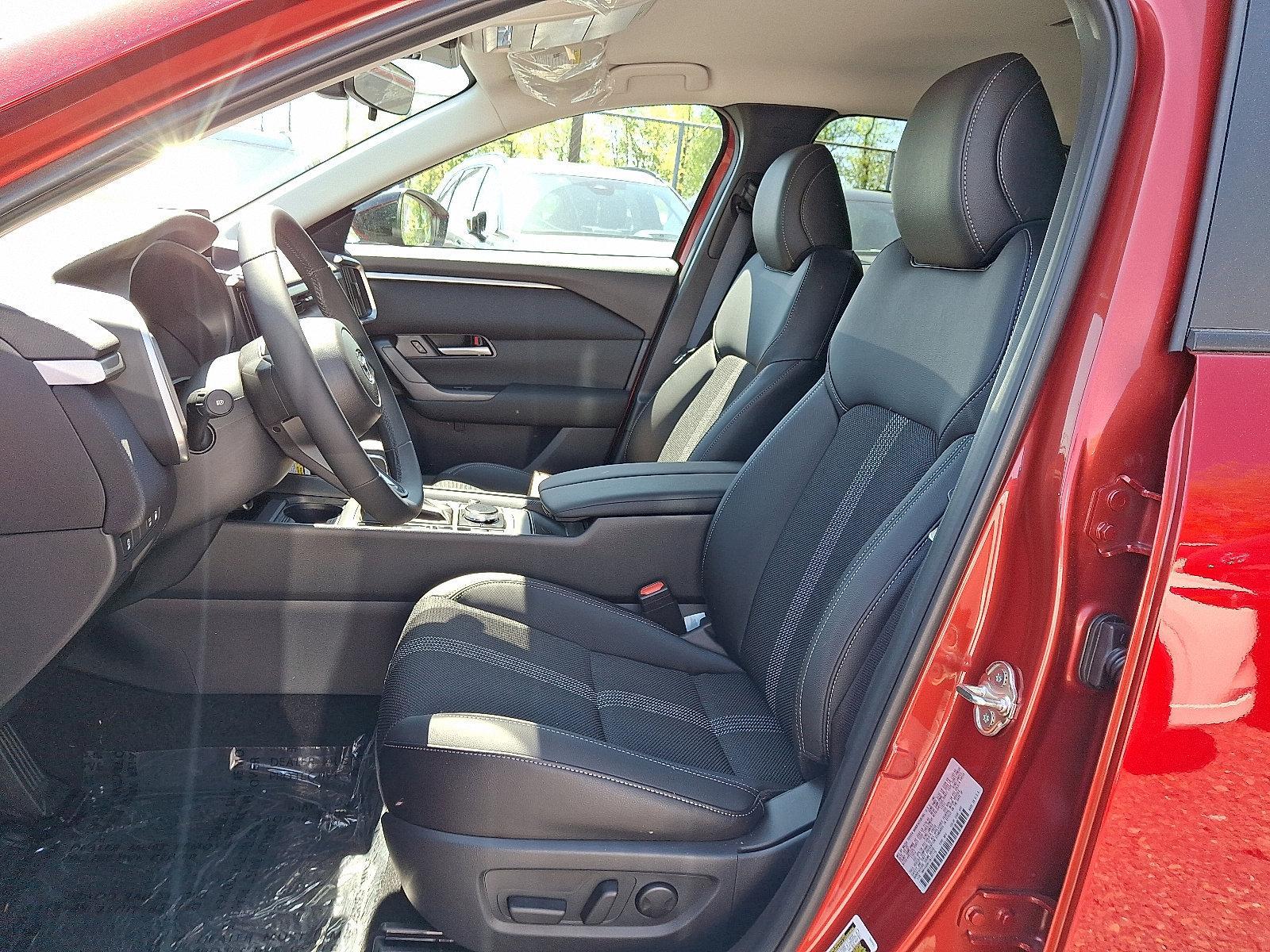 2025 Mazda CX-50 Hybrid Vehicle Photo in Trevose, PA 19053
