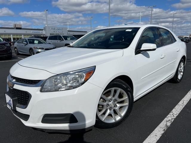 2015 Chevrolet Malibu Vehicle Photo in GREEN BAY, WI 54304-5303