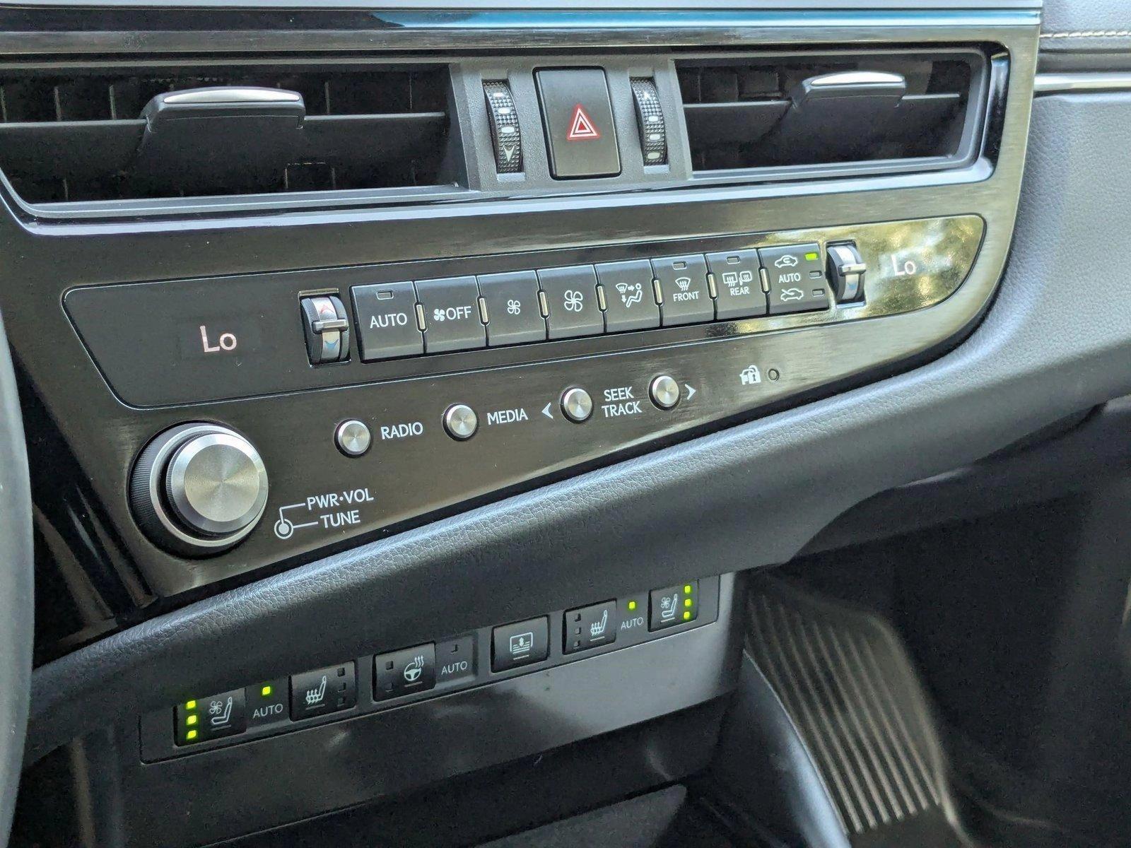 2024 Lexus ES 350 Vehicle Photo in Tampa, FL 33614