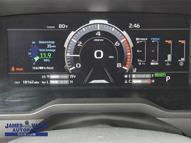 2023 Toyota Tundra 4WD Vehicle Photo in DENTON, TX 76210-9321