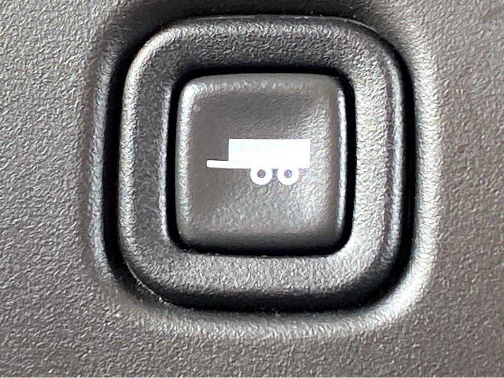 2023 Chevrolet Express Cargo Van Vehicle Photo in SAVANNAH, GA 31406-4513