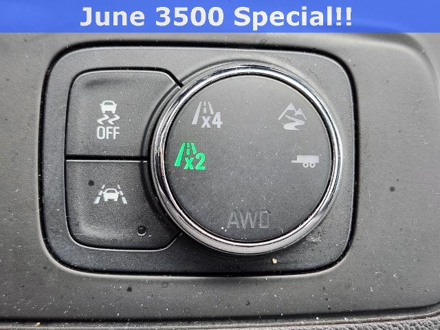 2021 Chevrolet Traverse Vehicle Photo in GREEN BAY, WI 54304-5303