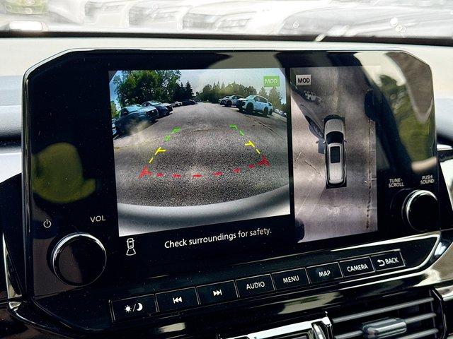 2025 Nissan Pathfinder Vehicle Photo in Flemington, NJ 08822