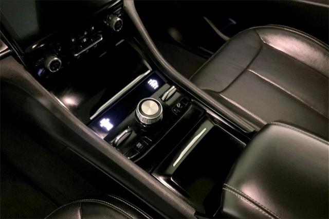 2022 Jeep Grand Cherokee L Vehicle Photo in Kansas City, MO 64114