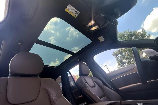 2024 Volvo XC90 Vehicle Photo in Houston, TX 77007