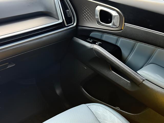 2025 Kia Sorento Hybrid Vehicle Photo in MADISON, WI 53713-3220