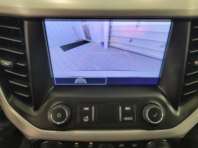 2023 GMC Acadia Vehicle Photo in NEENAH, WI 54956-2243