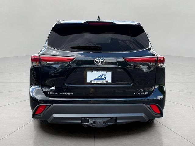 2022 Toyota Highlander Vehicle Photo in MIDDLETON, WI 53562-1492