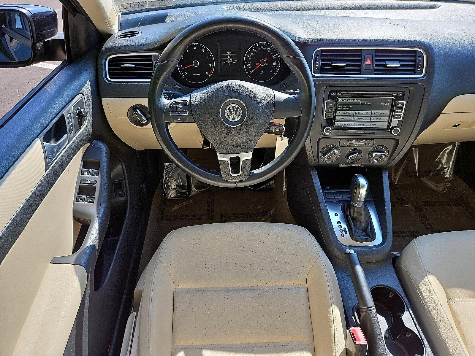2012 Volkswagen Jetta Sedan Vehicle Photo in Jenkintown, PA 19046
