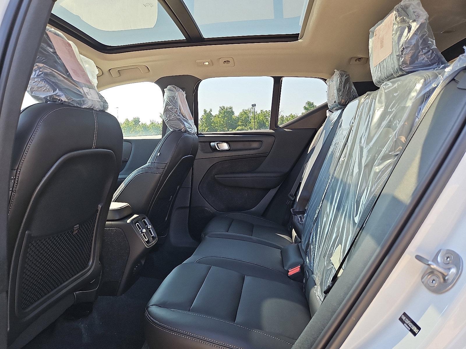 2025 Volvo XC40 Vehicle Photo in Trevose, PA 19053