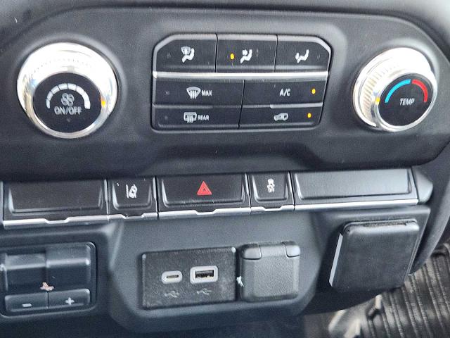 2024 GMC Sierra 3500 HD CC Vehicle Photo in DENTON, TX 76210-9321