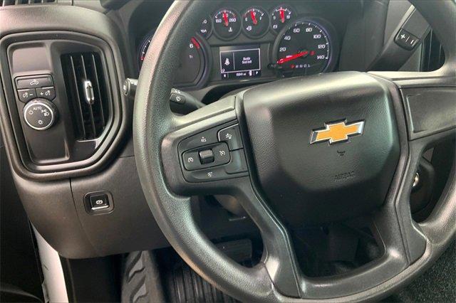2024 Chevrolet Silverado 1500 Vehicle Photo in TOPEKA, KS 66609-0000