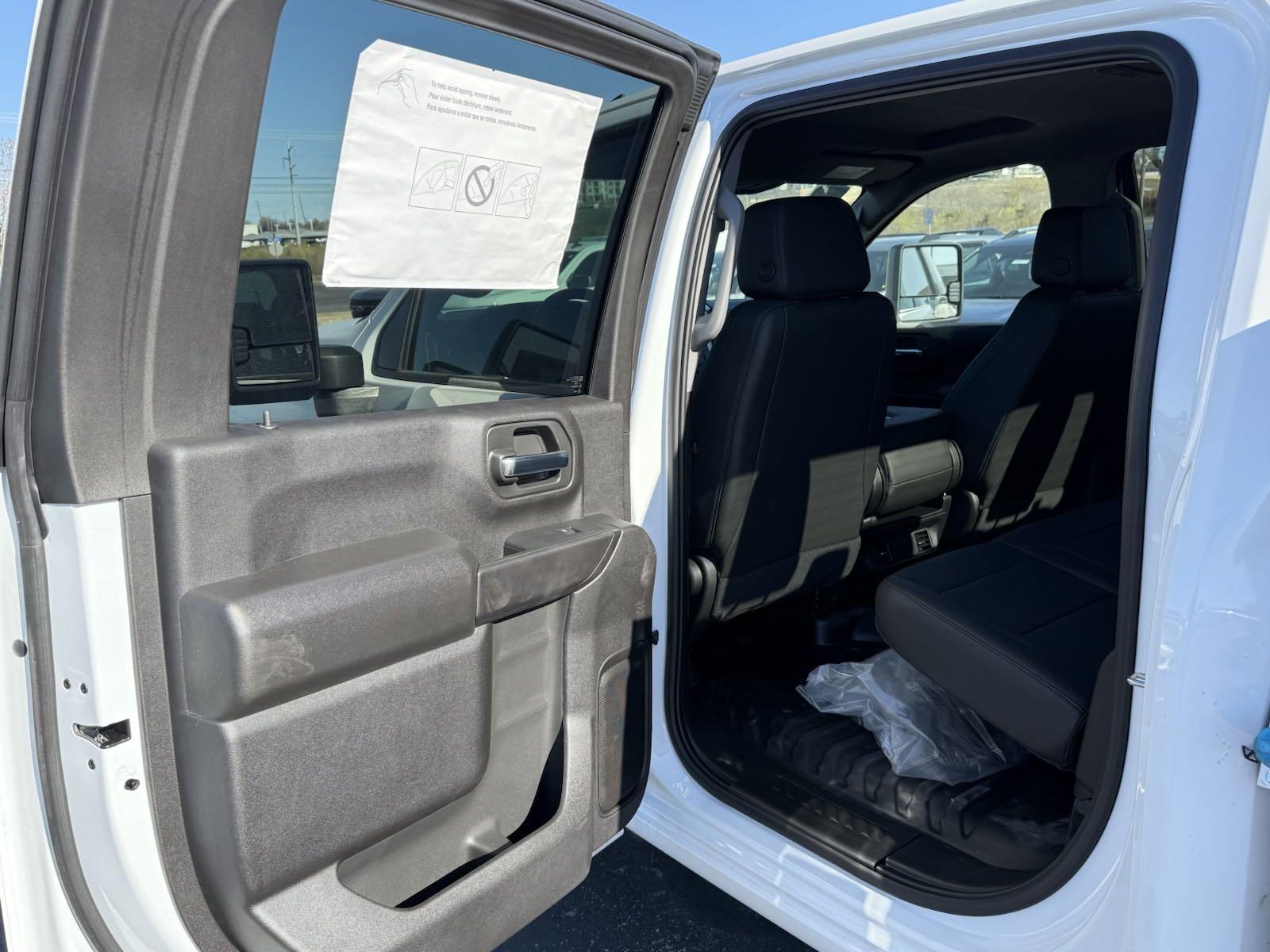2024 Chevrolet Silverado 3500 HD Vehicle Photo in GEORGETOWN, TX 78626-7508