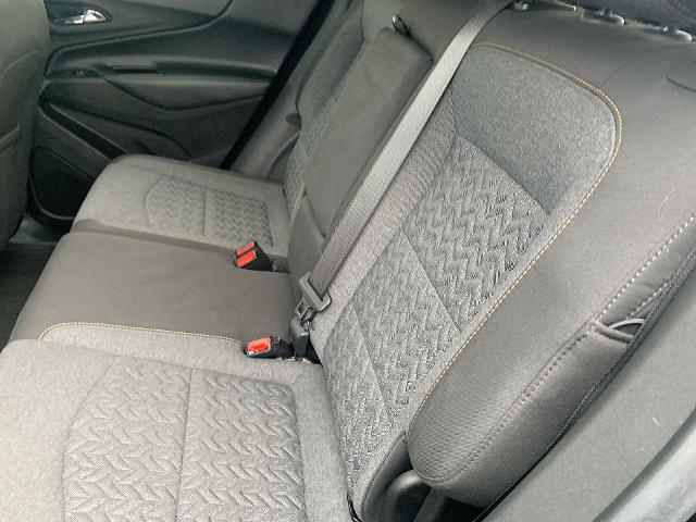 2022 Chevrolet Equinox Vehicle Photo in MOON TOWNSHIP, PA 15108-2571