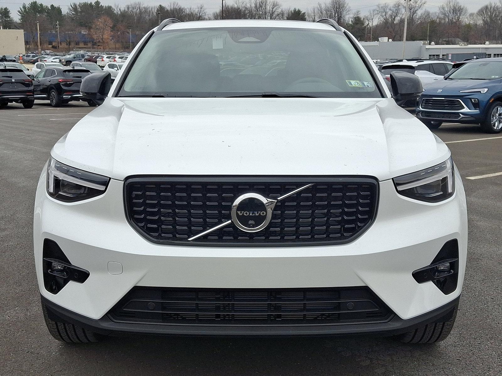 2025 Volvo XC40 Vehicle Photo in Trevose, PA 19053