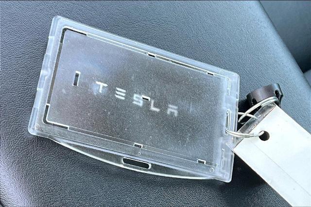 2022 Tesla Model 3 Vehicle Photo in Houston, TX 77007