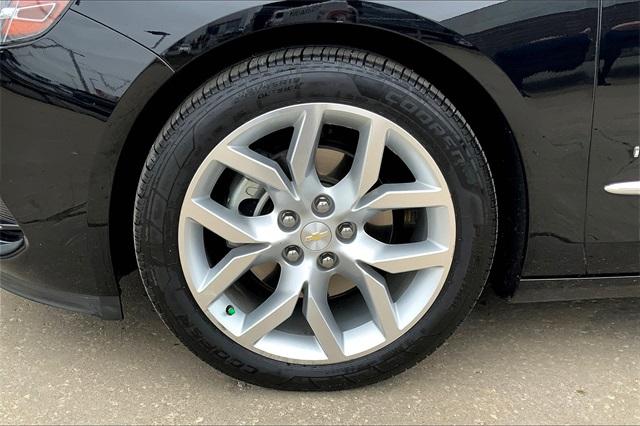 2016 Chevrolet Impala Vehicle Photo in KANSAS CITY, MO 64114-4545