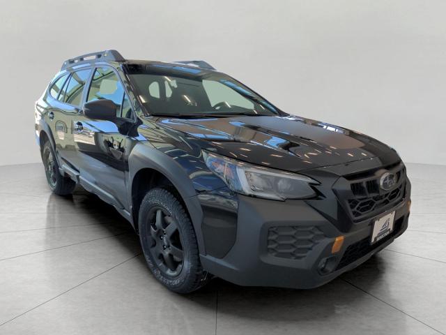 2025 Subaru Outback Vehicle Photo in Green Bay, WI 54304