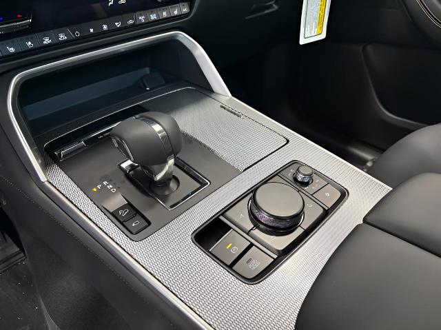 2025 Mazda CX-70 Vehicle Photo in Green Bay, WI 54304
