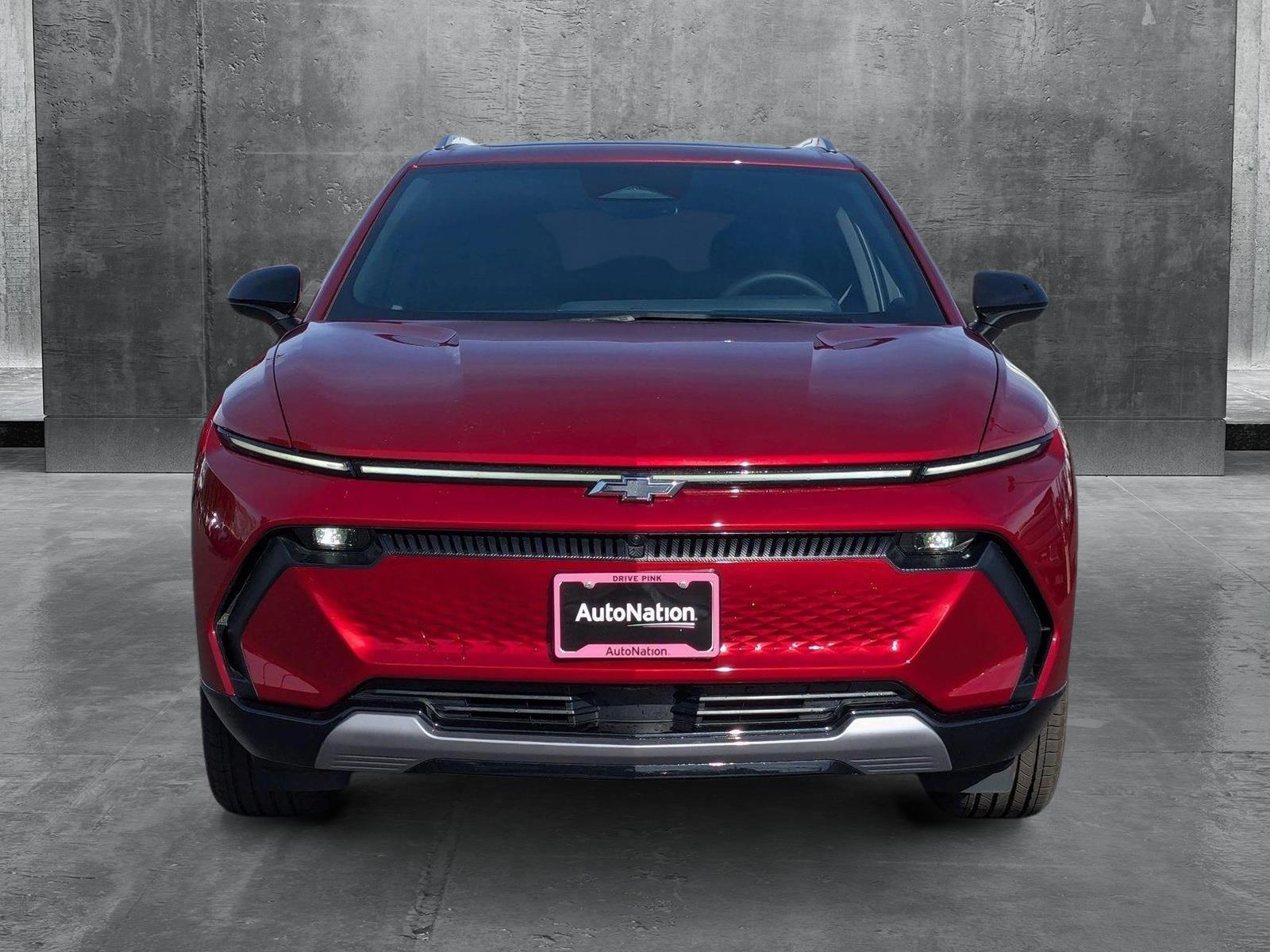 2025 Chevrolet Equinox EV Vehicle Photo in VALENCIA, CA 91355-1705