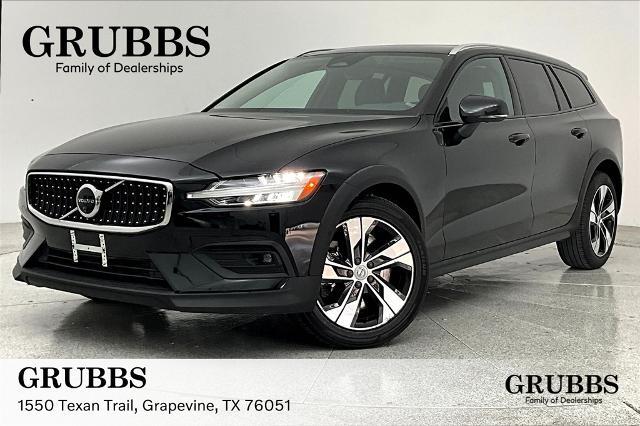 2024 Volvo V60 Cross Country Vehicle Photo in Grapevine, TX 76051