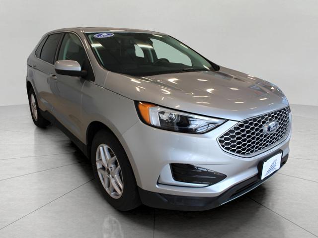 2024 Ford Edge Vehicle Photo in Green Bay, WI 54304