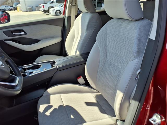 2022 Nissan Rogue Vehicle Photo in ROXBORO, NC 27573-6143