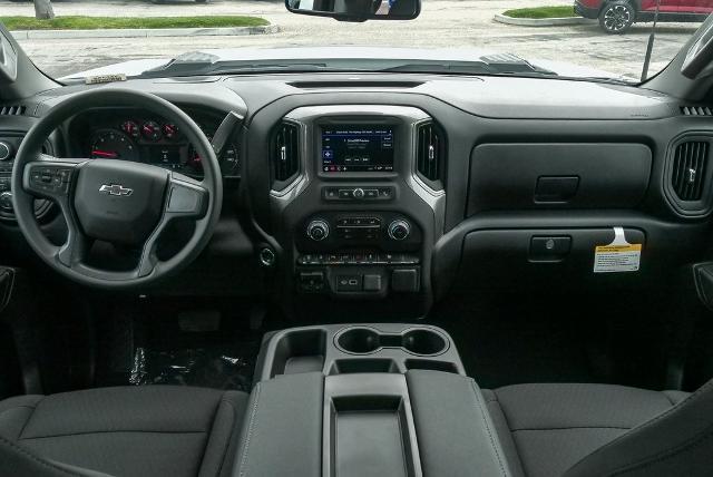 2025 Chevrolet Silverado 2500 HD Vehicle Photo in VENTURA, CA 93003-8585