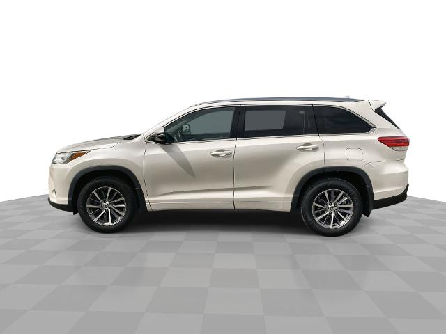 2018 Toyota Highlander Vehicle Photo in WILLIAMSVILLE, NY 14221-2883