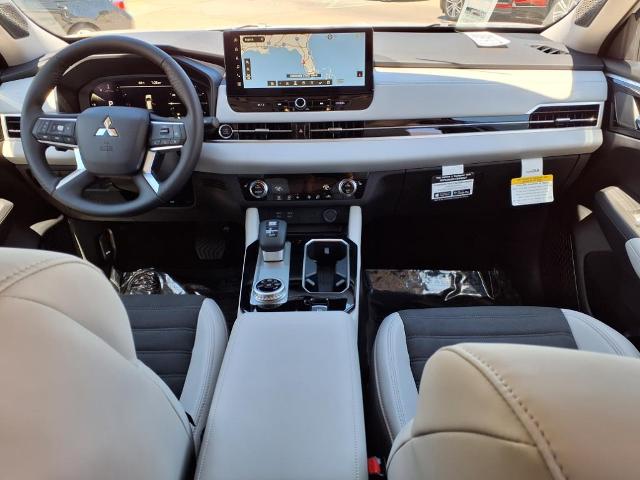 2025 Mitsubishi Outlander Vehicle Photo in Tampa, FL 33612