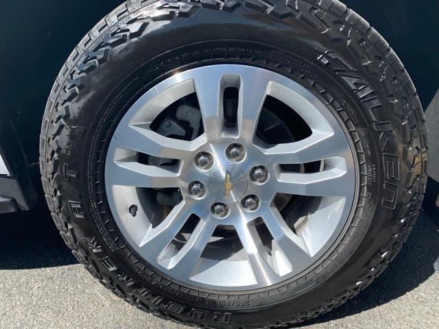 2018 Chevrolet Suburban Vehicle Photo in POST FALLS, ID 83854-5365