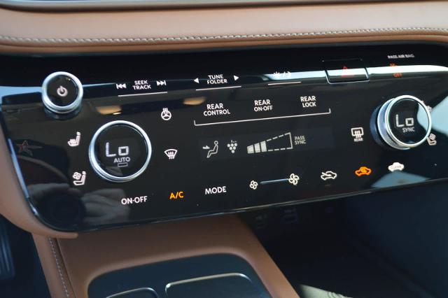 2025 INFINITI QX60 Vehicle Photo in Houston, TX 77090