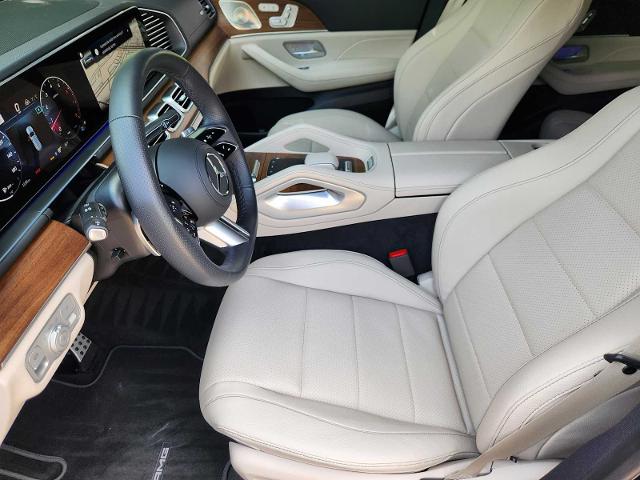 2025 Mercedes-Benz GLS Vehicle Photo in HOUSTON, TX 77079