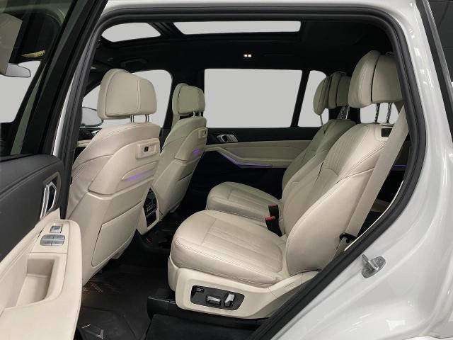 2022 BMW X7 xDrive40i Vehicle Photo in Appleton, WI 54913