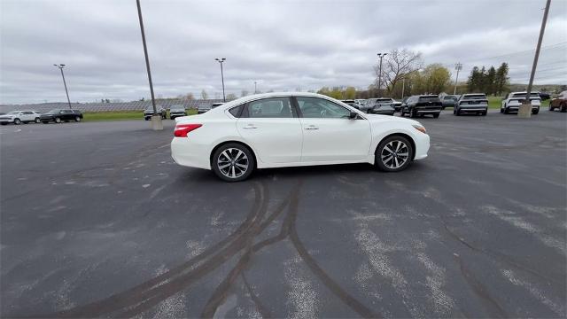 2016 Nissan Altima Vehicle Photo in TULLY, NY 13159-3159