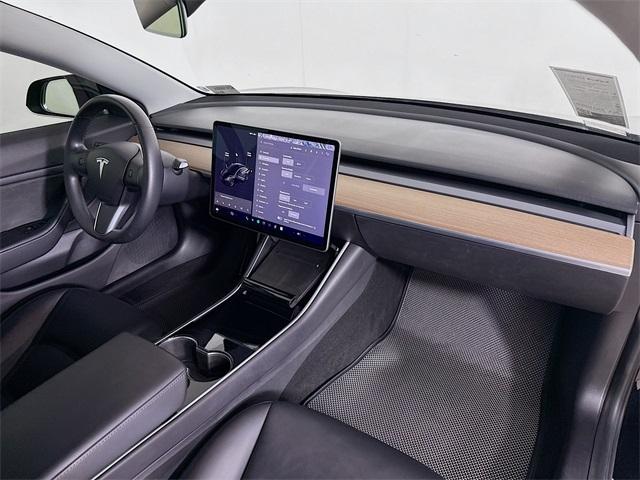 2018 Tesla Model 3 Vehicle Photo in Everett, WA 98204