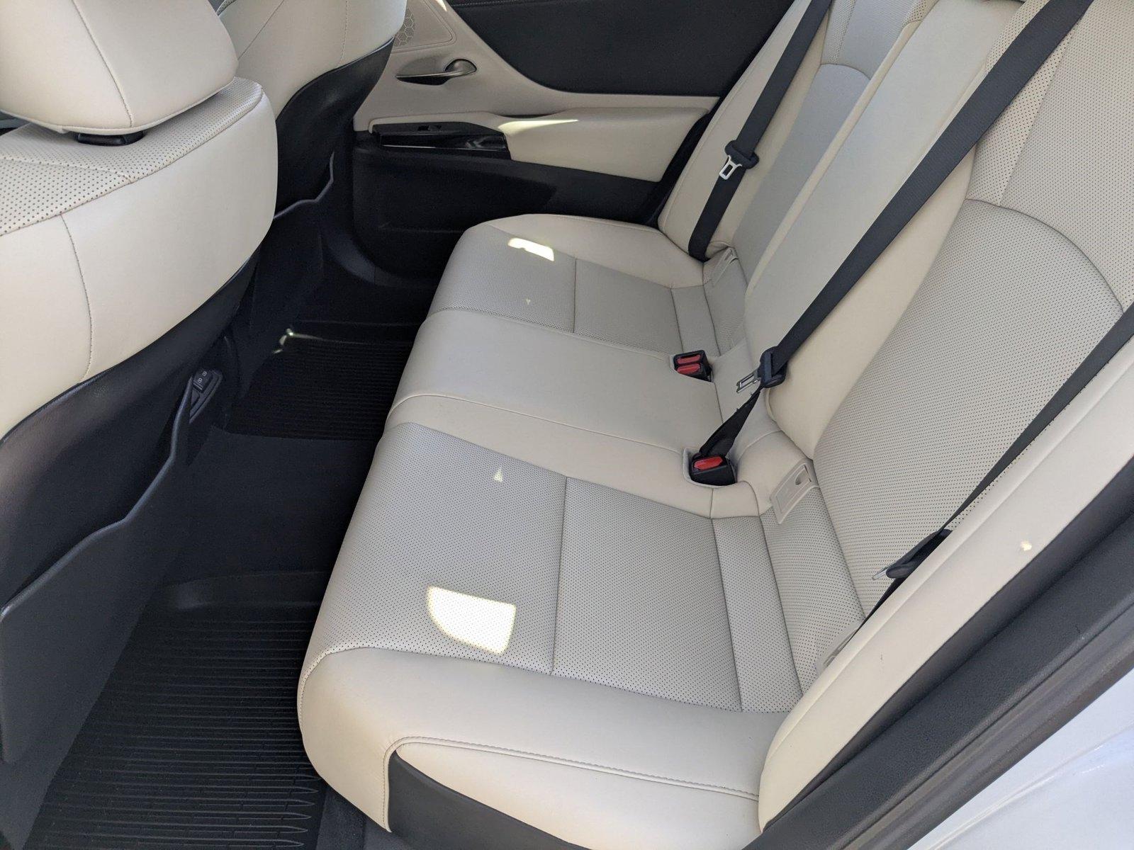 2024 Lexus ES 350 Vehicle Photo in Tampa, FL 33614