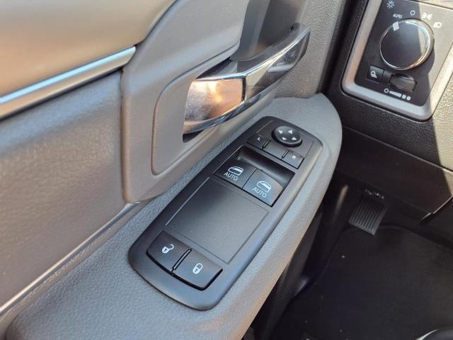 2019 Ram 1500 Classic Vehicle Photo in EMPORIA, VA 23847-1235