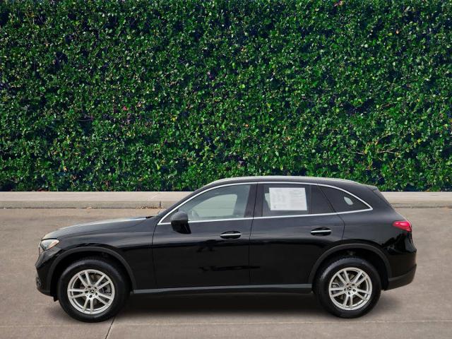 2025 Mercedes-Benz GLC Vehicle Photo in HOUSTON, TX 77079