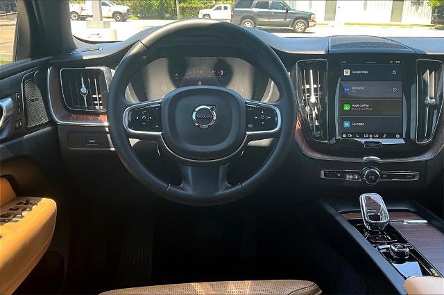 2023 Volvo XC60 Vehicle Photo in Houston, TX 77007