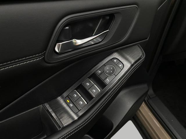 2025 Nissan Rogue Vehicle Photo in Appleton, WI 54913