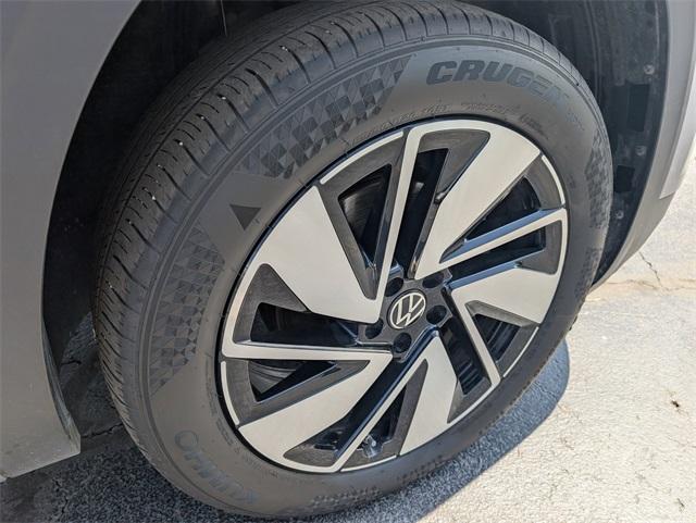 2024 Volkswagen Atlas Vehicle Photo in AURORA, CO 80012-4011
