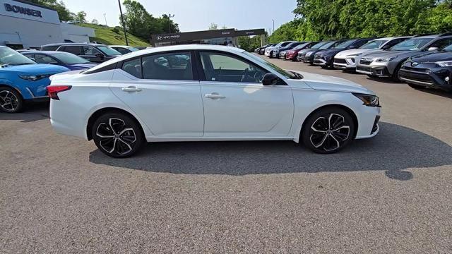 2023 Nissan Altima Vehicle Photo in Pleasant Hills, PA 15236