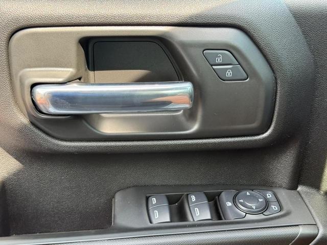 2025 Chevrolet Silverado 3500 HD Vehicle Photo in COLUMBIA, MO 65203-3903