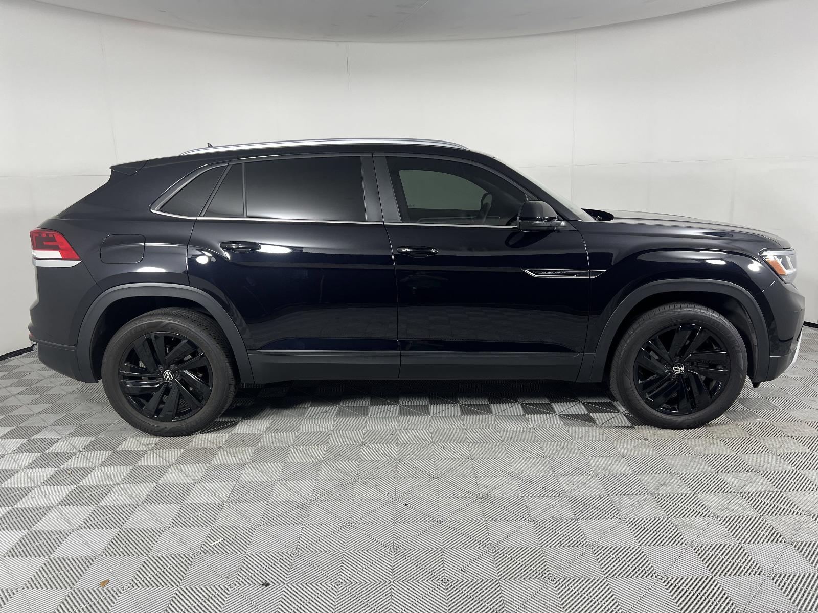 2022 Volkswagen Atlas Cross Sport Vehicle Photo in Georgetown, TX 78626