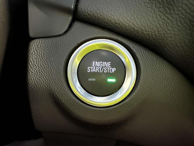 2020 Chevrolet Equinox Vehicle Photo in Roslyn, NY 11576