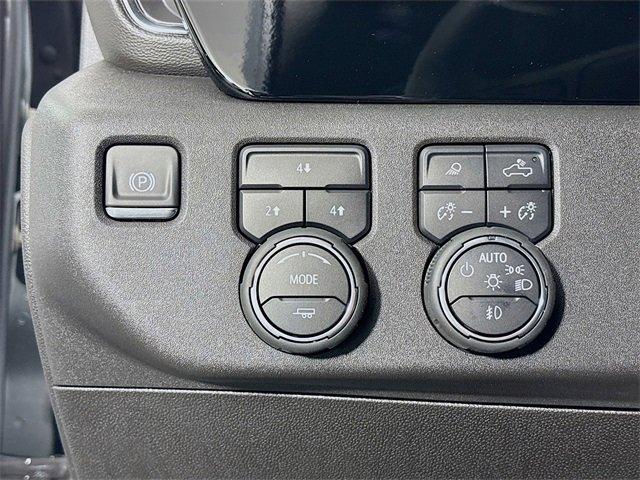 2025 Chevrolet Silverado 2500 HD Vehicle Photo in PUYALLUP, WA 98371-4149